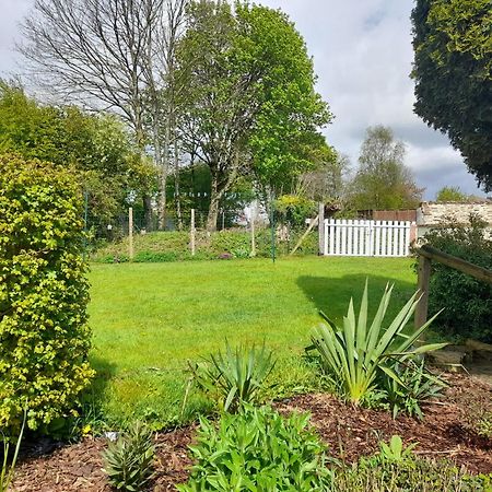 Location Petit Gite Individuel Orgeres  Exterior foto