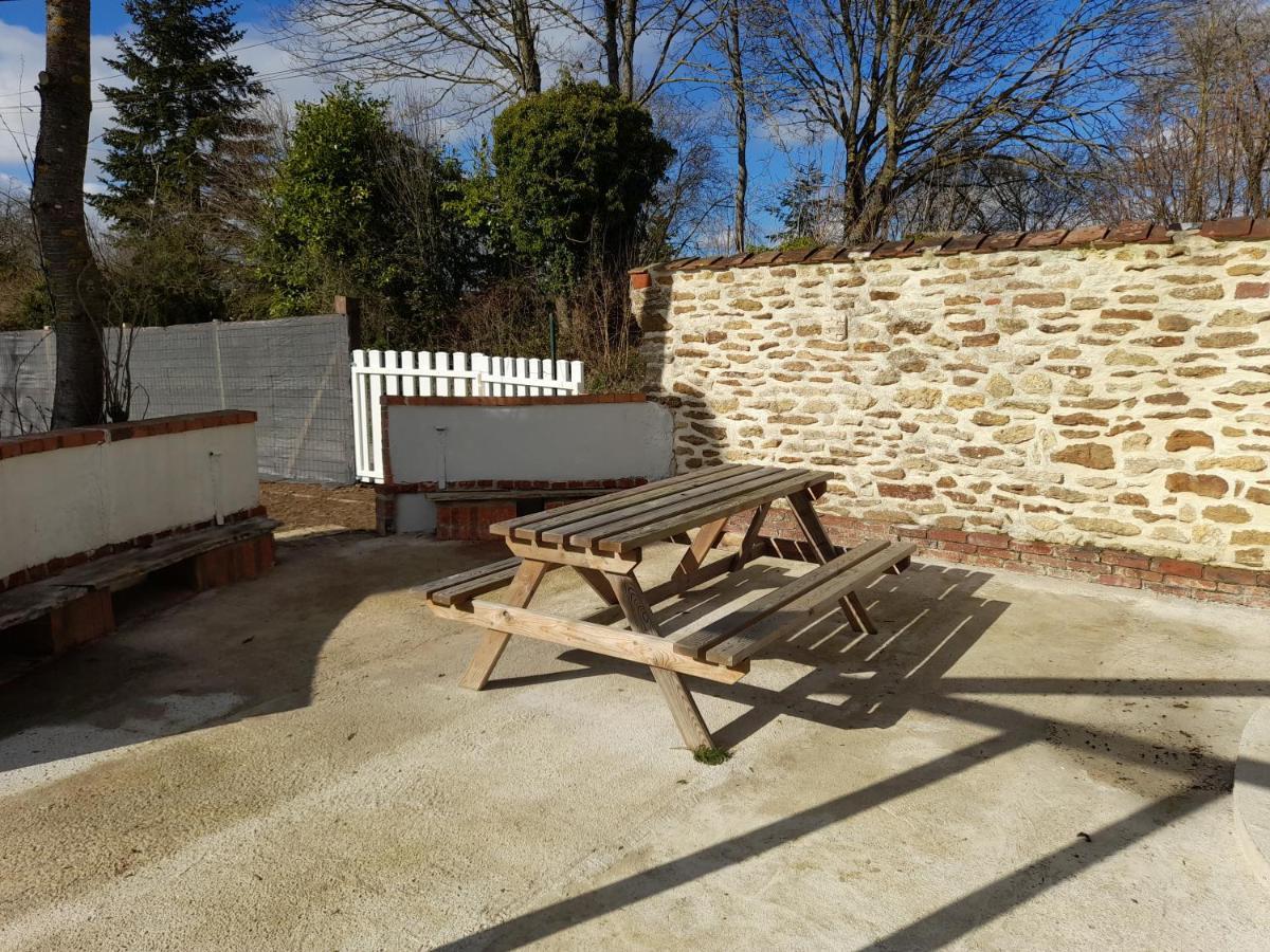 Location Petit Gite Individuel Orgeres  Exterior foto